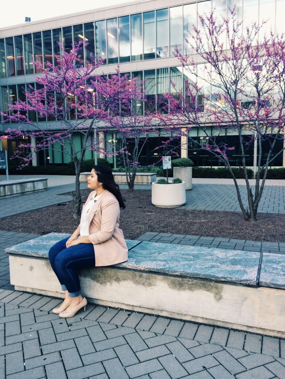 Expressing Confidence Through Your Style: Alejandra Gomez